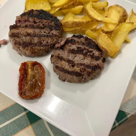 Hotel Tana Del Cinghiale 2*