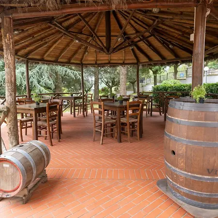 Tana Del Cinghiale Hotel 2*